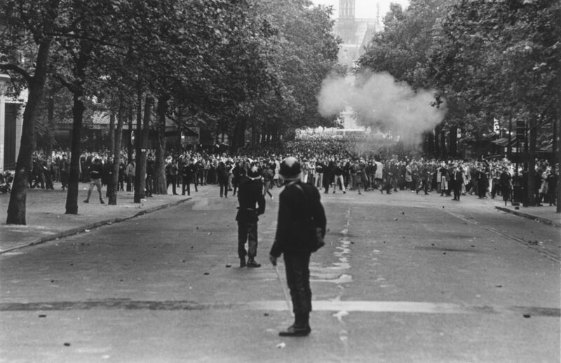 File:Police facing Students 1968.jpg